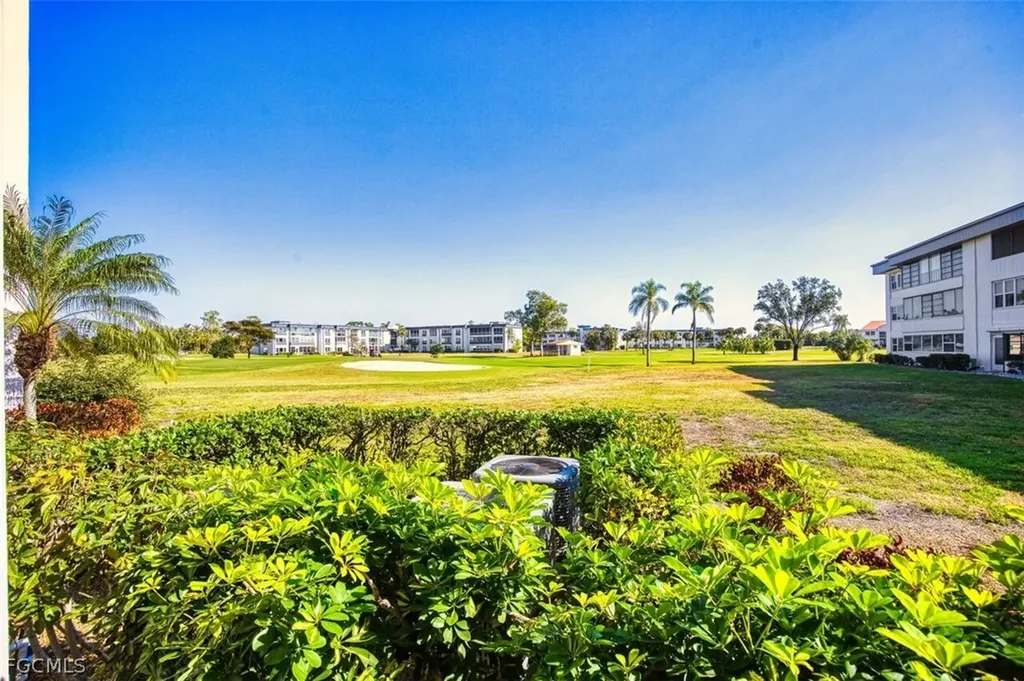 6102 Augusta Drive Fort Myers FL 33907