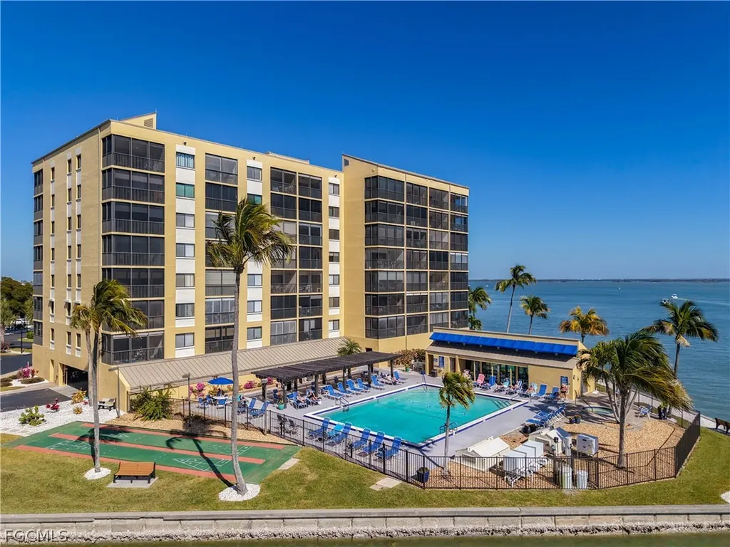 400 Lenell Road Fort Myers Beach FL 33931
