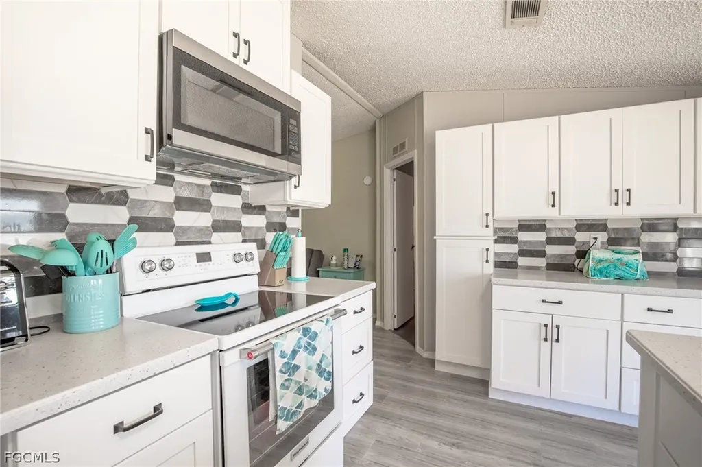 1572 Joshua Boulevard Clewiston FL 33440