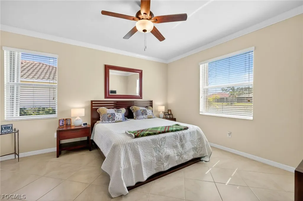 2548 Caslotti Way Cape Coral FL 33909