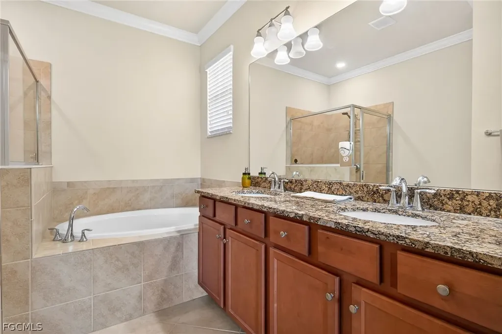 2548 Caslotti Way Cape Coral FL 33909