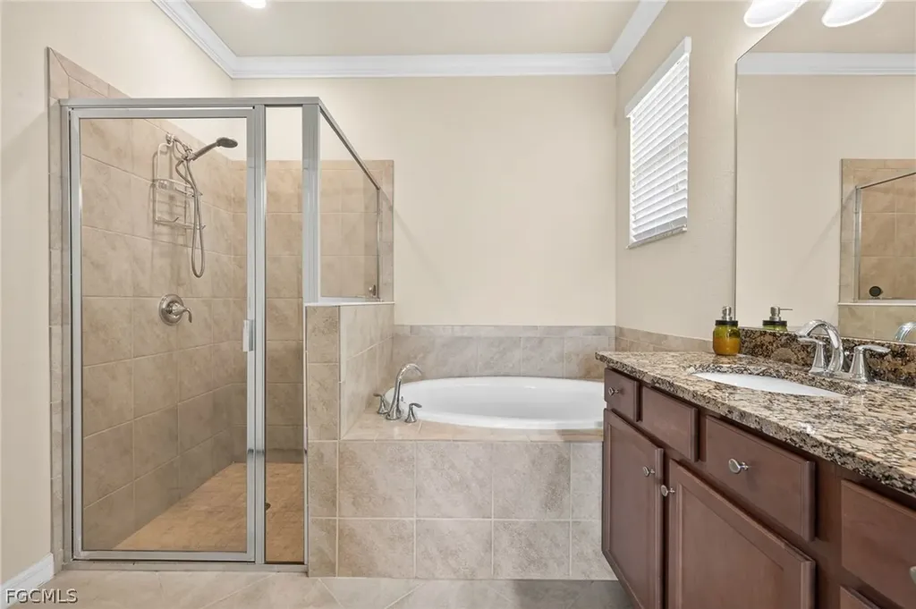 2548 Caslotti Way Cape Coral FL 33909