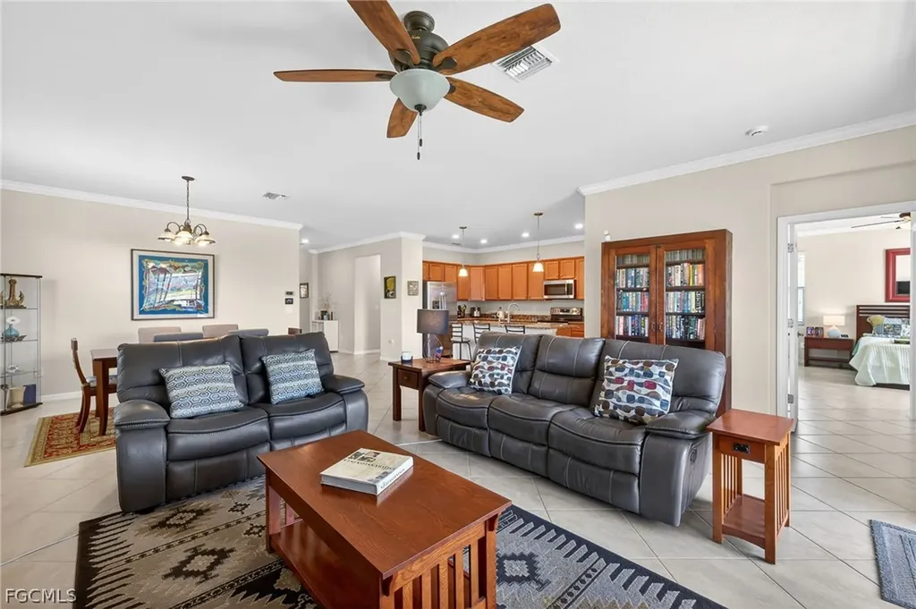 2548 Caslotti Way Cape Coral FL 33909