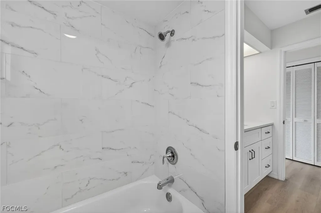 1312 Par View Drive Sanibel FL 33957