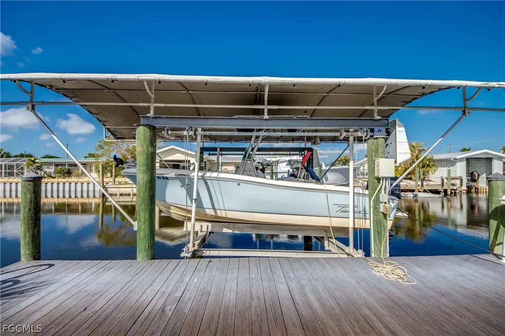 16057 Bowline Street Bokeelia FL 33922