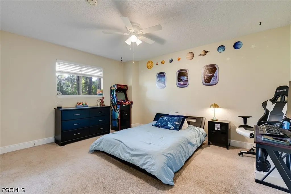 4613 Orange River Loop Road Fort Myers FL 33905