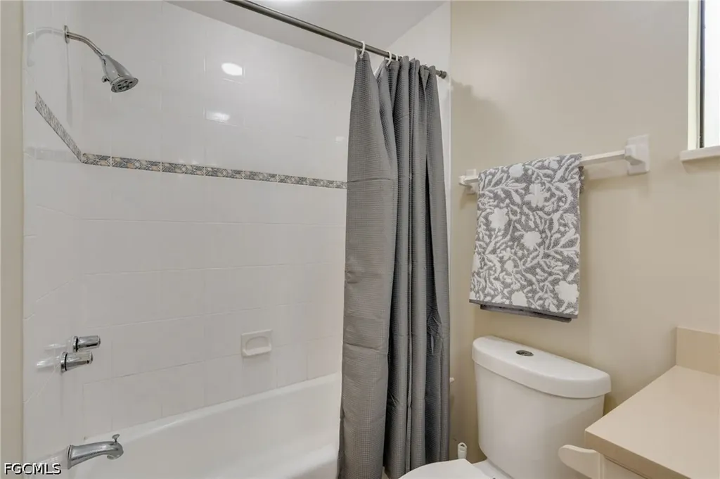 4613 Orange River Loop Road Fort Myers FL 33905