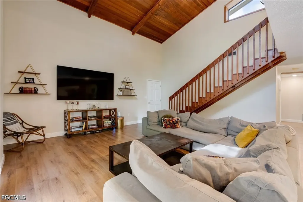 4613 Orange River Loop Road Fort Myers FL 33905