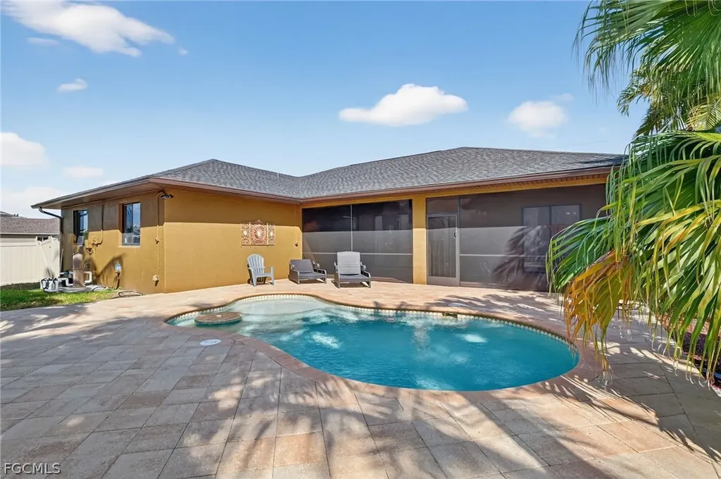 4914 SW 25th Court Cape Coral FL 33914
