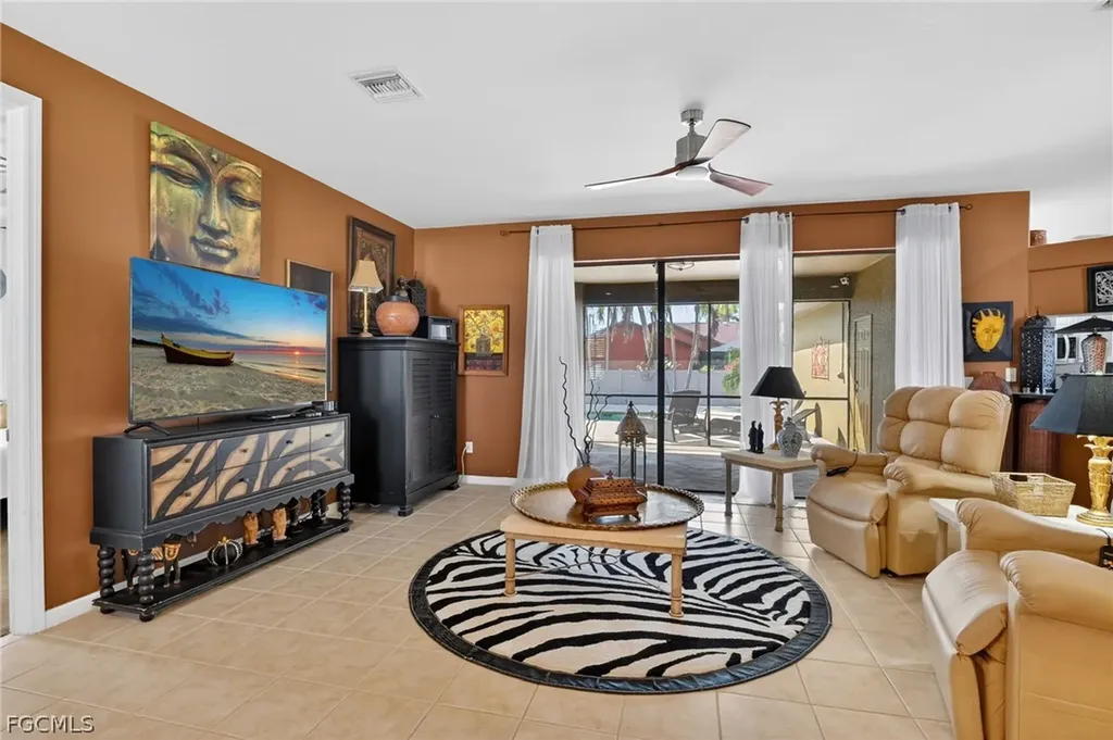 4914 SW 25th Court Cape Coral FL 33914