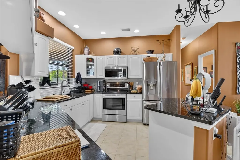 4914 SW 25th Court Cape Coral FL 33914