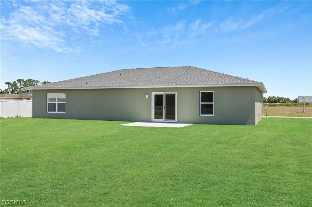 4524 Springview Circle Labelle FL 33935