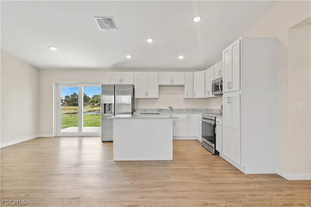 4524 Springview Circle Labelle FL 33935