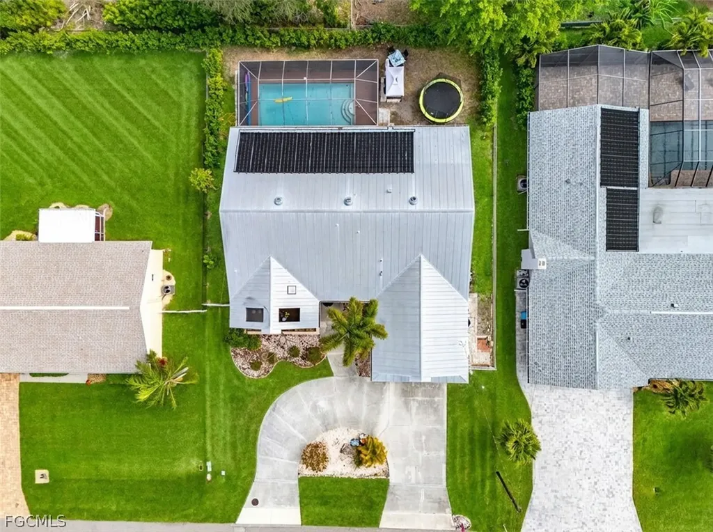 3819 SE 18th Place Cape Coral FL 33904
