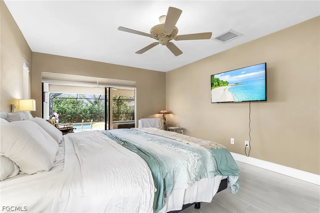 3819 SE 18th Place Cape Coral FL 33904