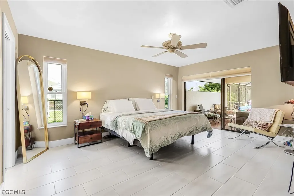 3819 SE 18th Place Cape Coral FL 33904