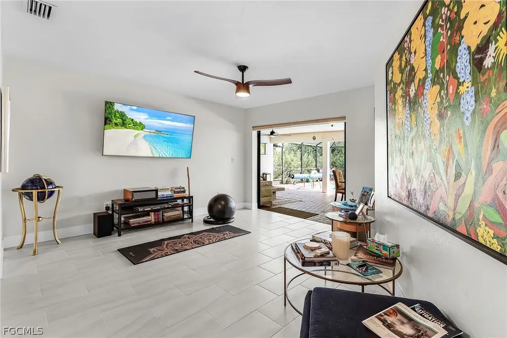 3819 SE 18th Place Cape Coral FL 33904