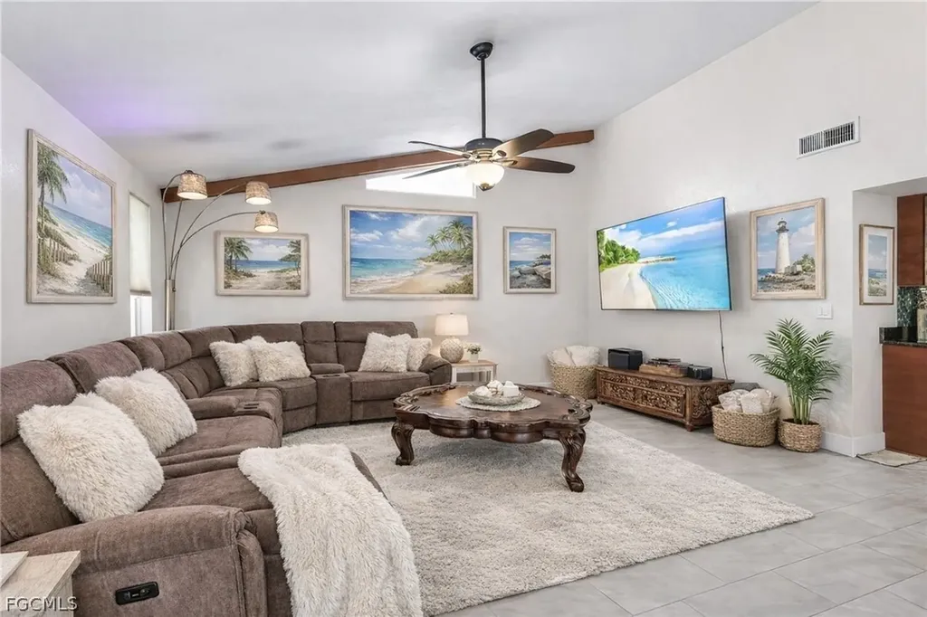 3819 SE 18th Place Cape Coral FL 33904