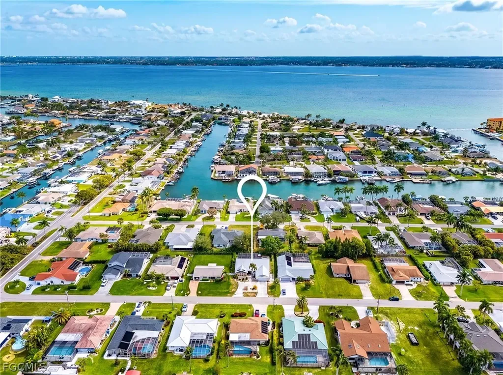 3819 SE 18th Place Cape Coral FL 33904