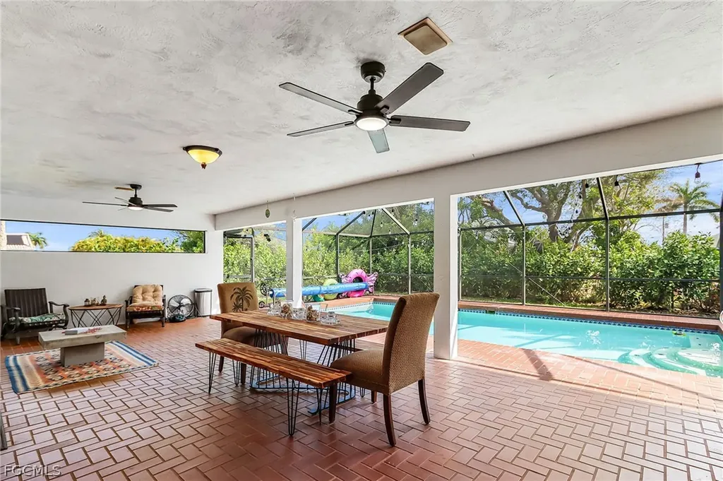 3819 SE 18th Place Cape Coral FL 33904