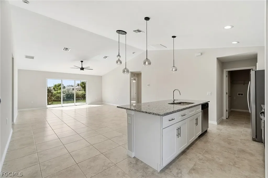 536 NW 20th Street Cape Coral FL 33993