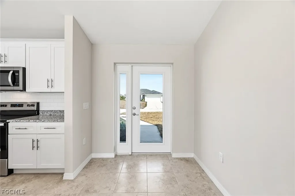 536 NW 20th Street Cape Coral FL 33993