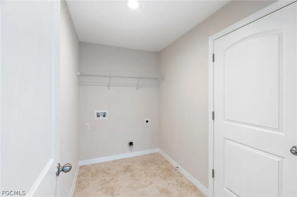 536 NW 20th Street Cape Coral FL 33993