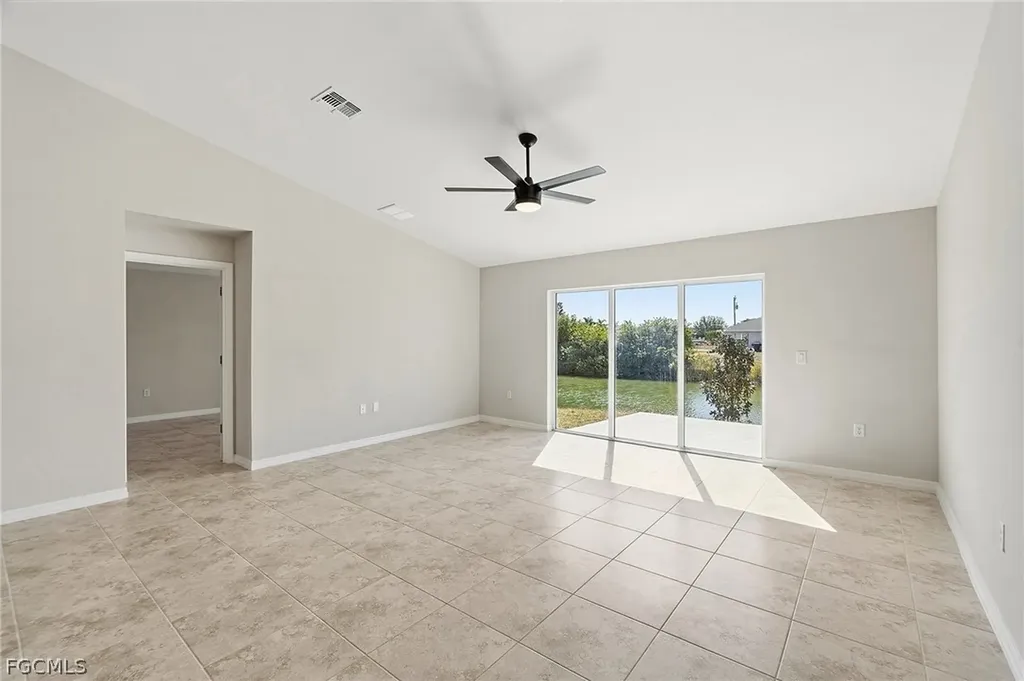 536 NW 20th Street Cape Coral FL 33993