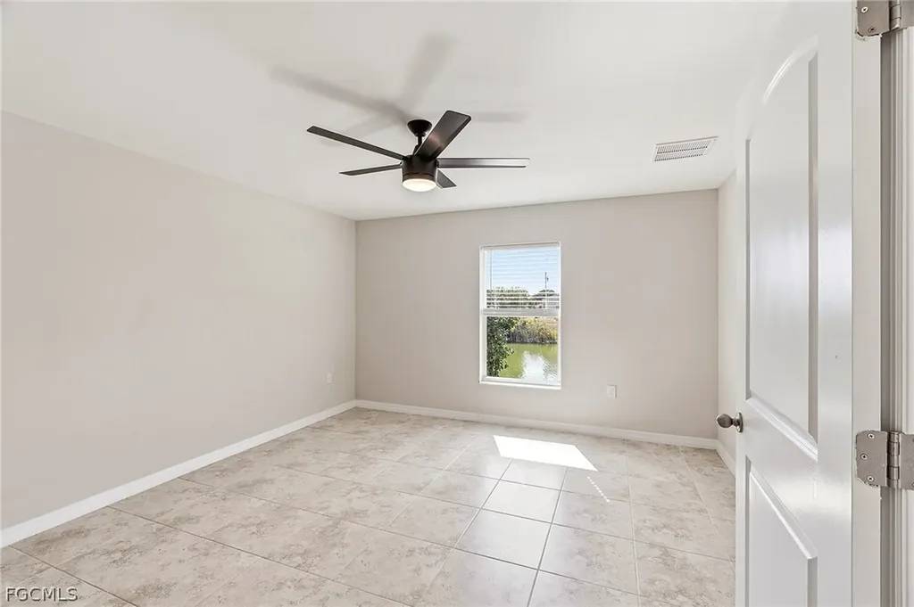 536 NW 20th Street Cape Coral FL 33993