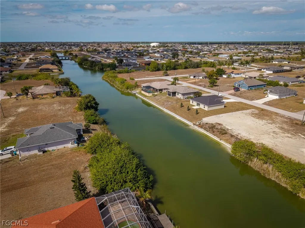 536 NW 20th Street Cape Coral FL 33993