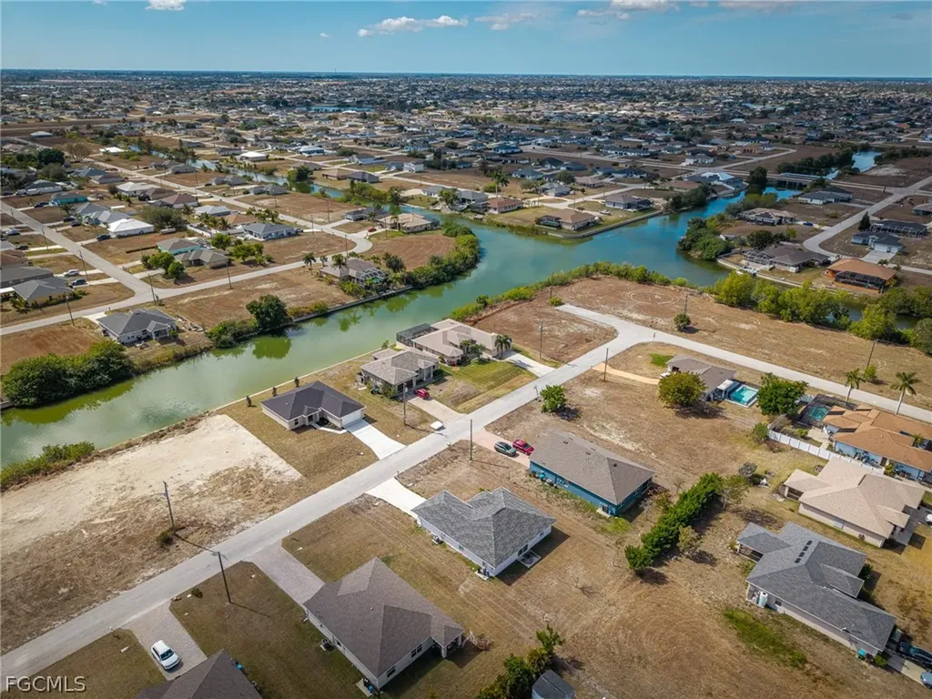 536 NW 20th Street Cape Coral FL 33993