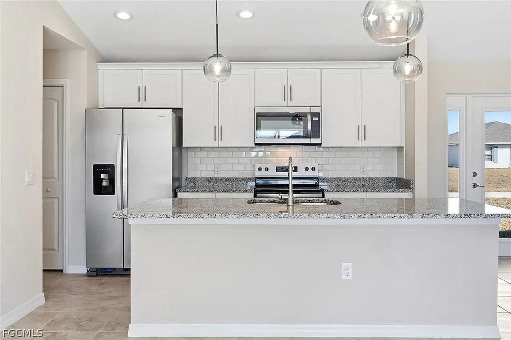 536 NW 20th Street Cape Coral FL 33993
