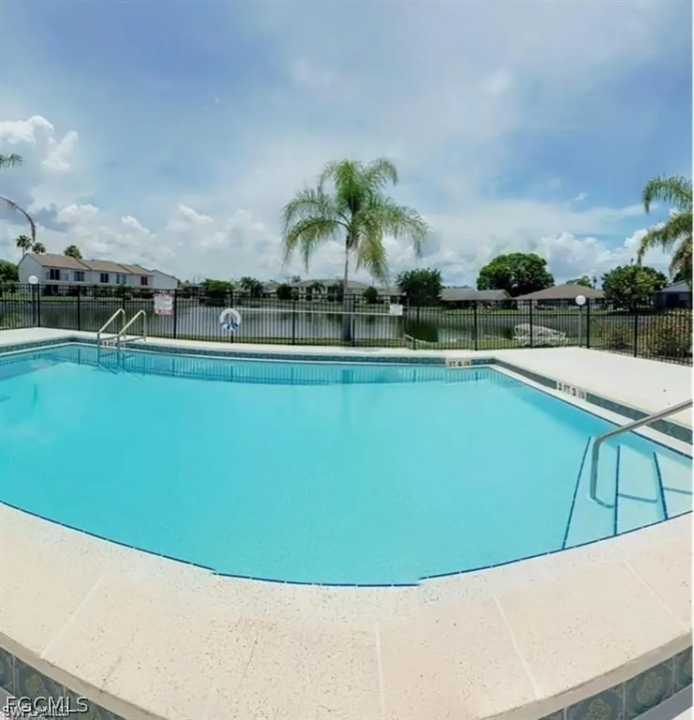 1248 SE 7th Street Cape Coral FL 33990