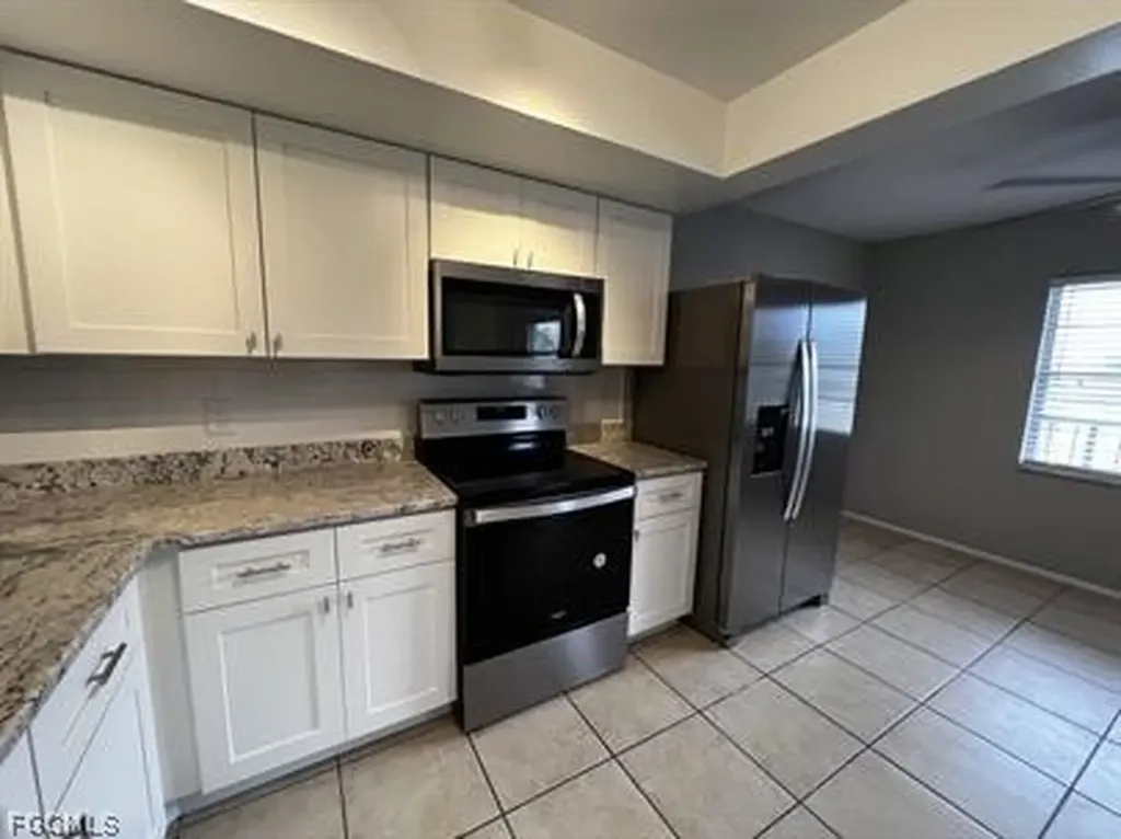 1248 SE 7th Street Cape Coral FL 33990