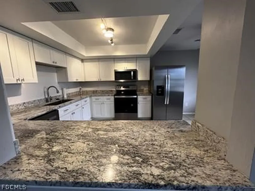 1248 SE 7th Street Cape Coral FL 33990