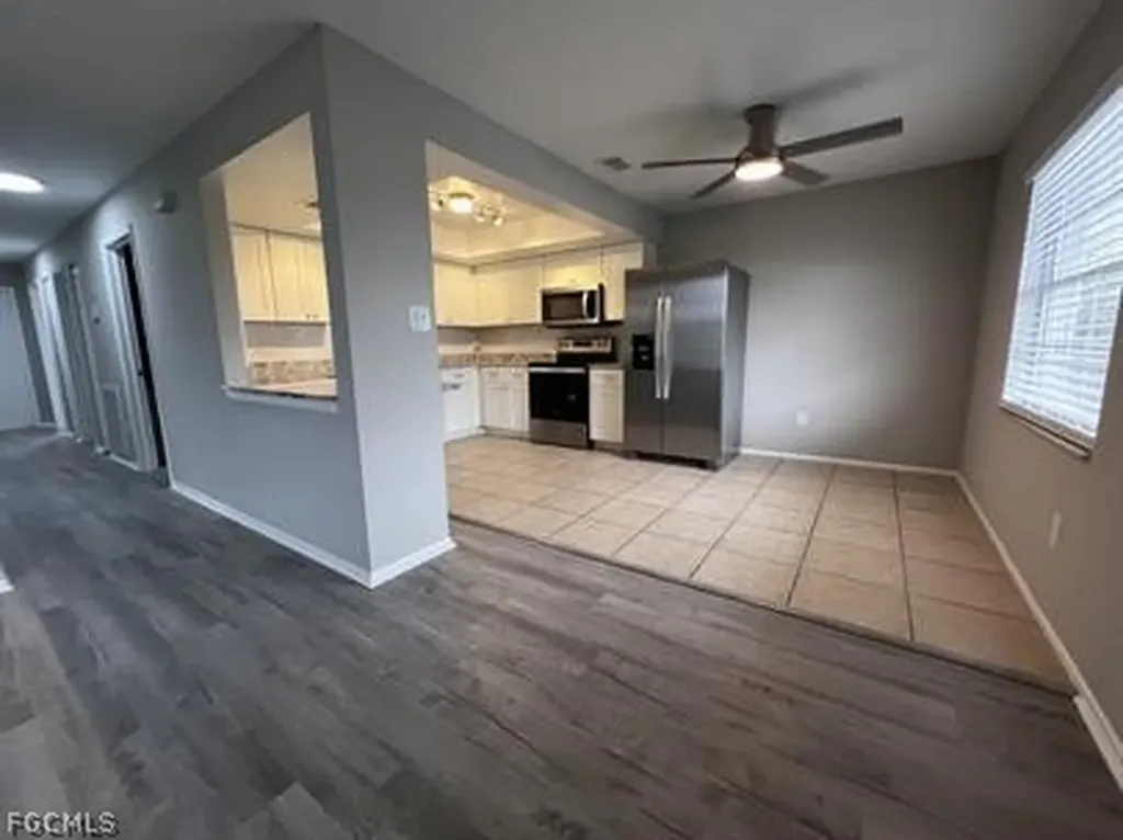 1248 SE 7th Street Cape Coral FL 33990