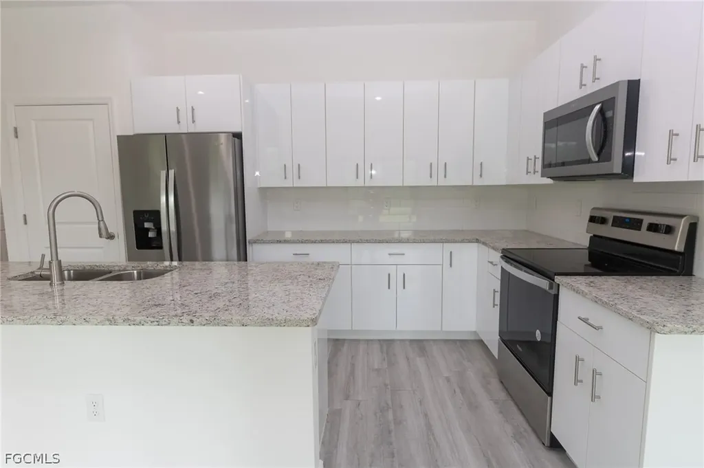 3032 W Briarwood Circle Labelle FL 33935