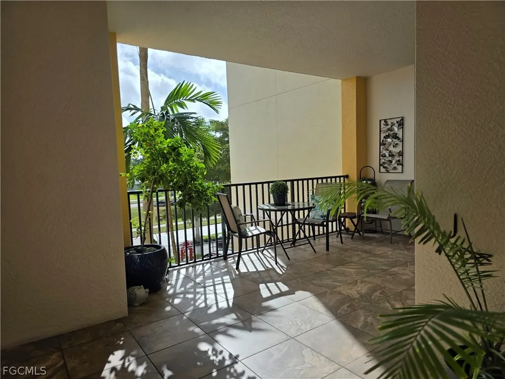 5706 Cape Harbour Drive Cape Coral FL 33914
