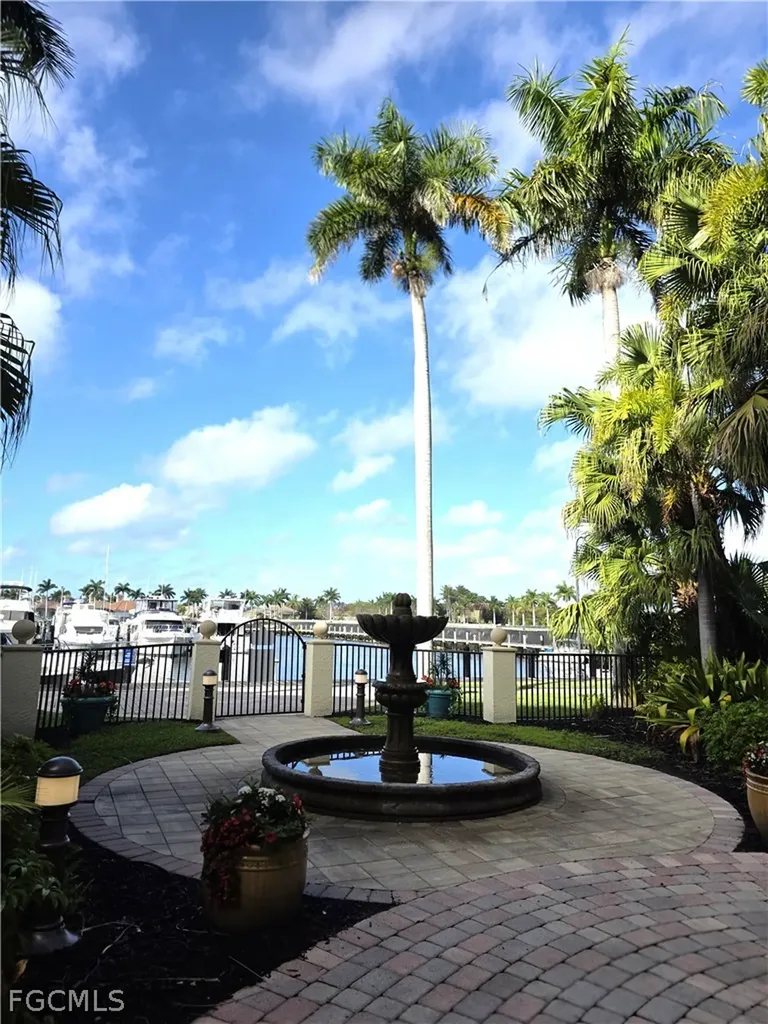 5706 Cape Harbour Drive Cape Coral FL 33914