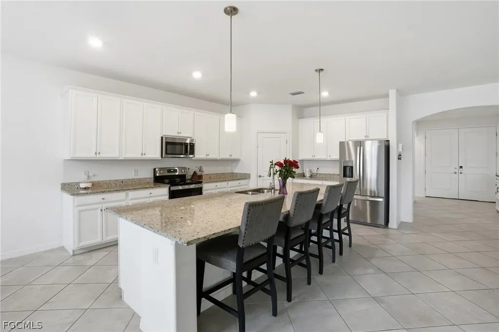 3288 Altimira Drive Fort Myers FL 33905