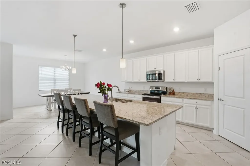 3288 Altimira Drive Fort Myers FL 33905