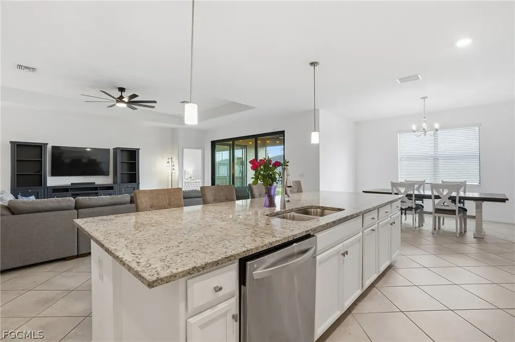 3288 Altimira Drive Fort Myers FL 33905