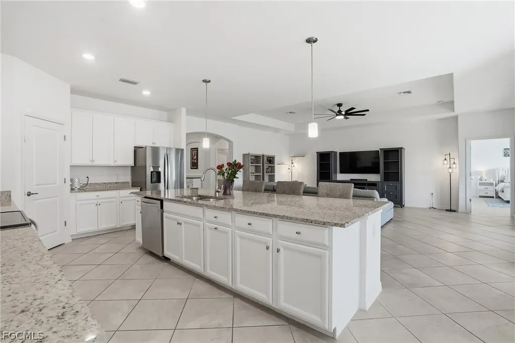 3288 Altimira Drive Fort Myers FL 33905