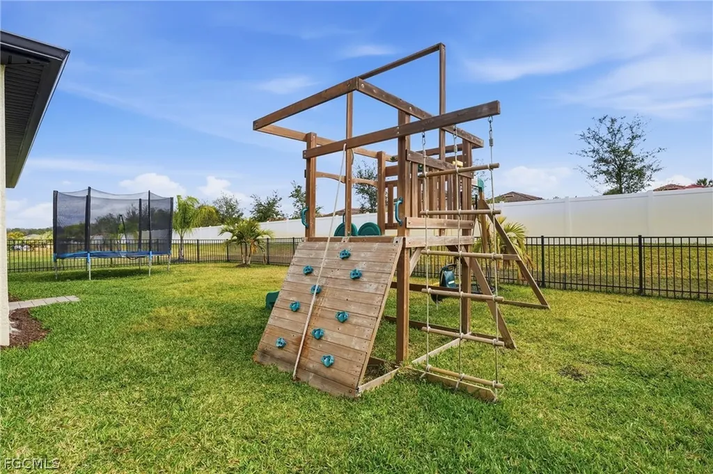 3288 Altimira Drive Fort Myers FL 33905