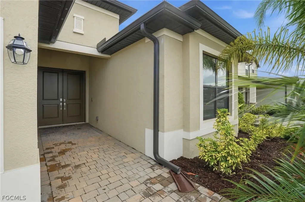3288 Altimira Drive Fort Myers FL 33905
