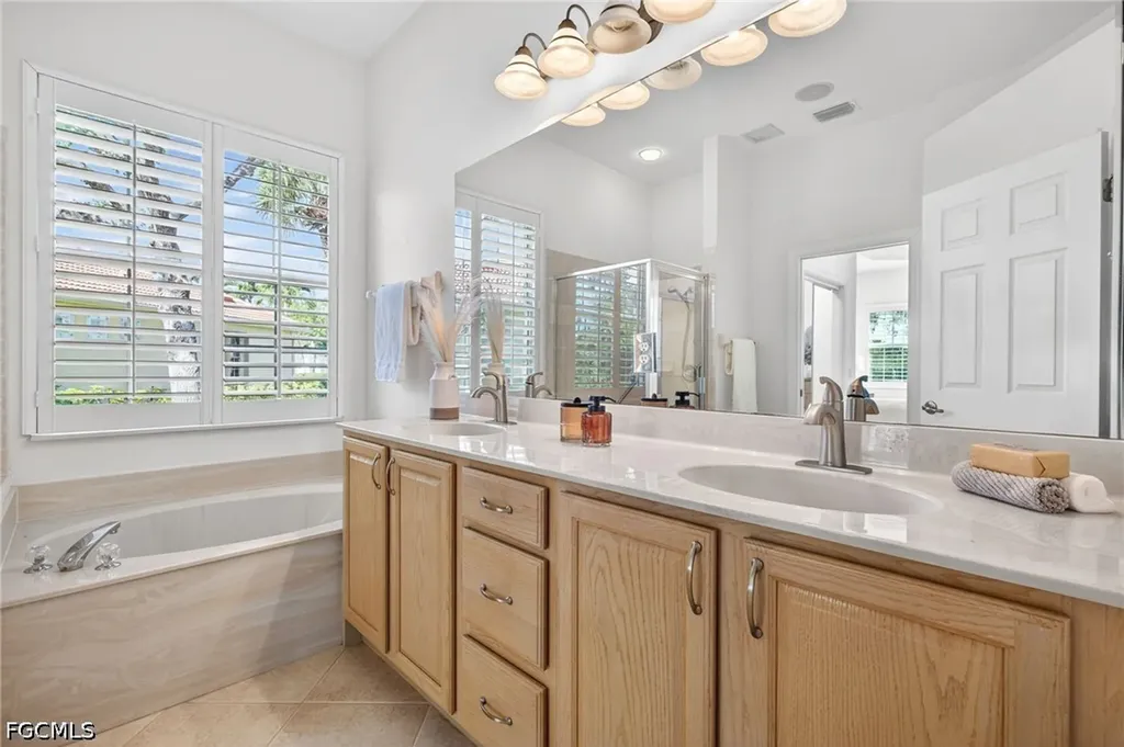 8923 Dartmoor Way Fort Myers FL 33908
