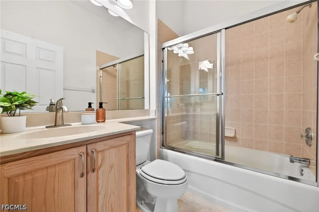 8923 Dartmoor Way Fort Myers FL 33908