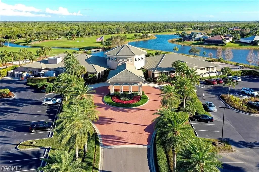 8923 Dartmoor Way Fort Myers FL 33908