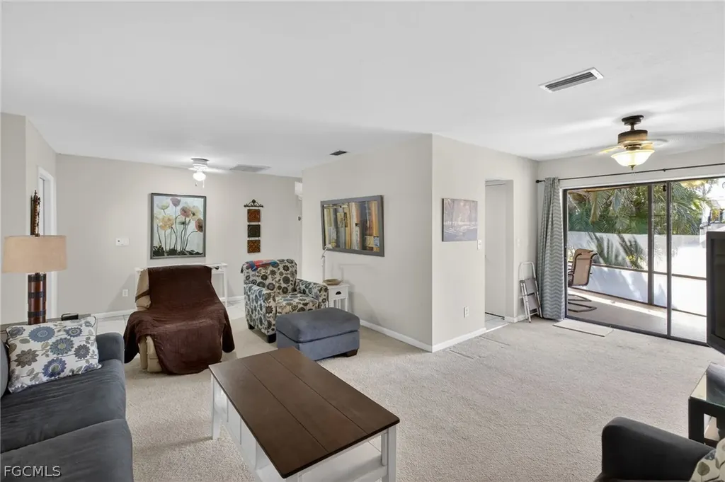2314 SE 13th Street Cape Coral FL 33990