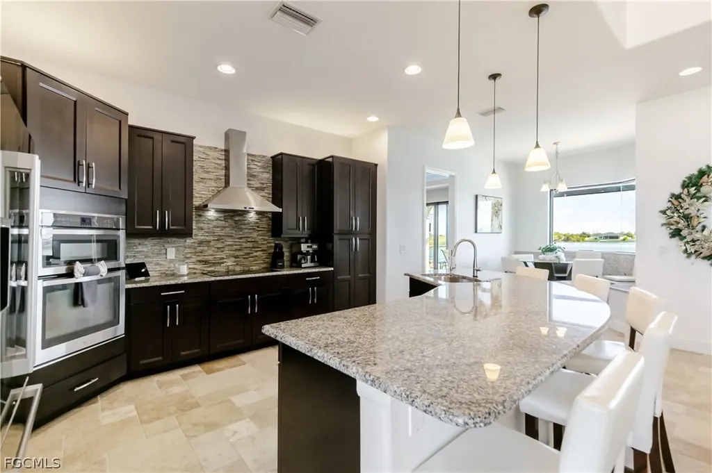 2003 NE 10th Place Cape Coral FL 33909